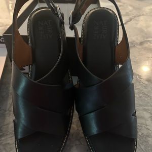 Naturalizer black sandal. Size 7.5